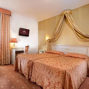 Ambassador Tre Rose Hotel Venedig